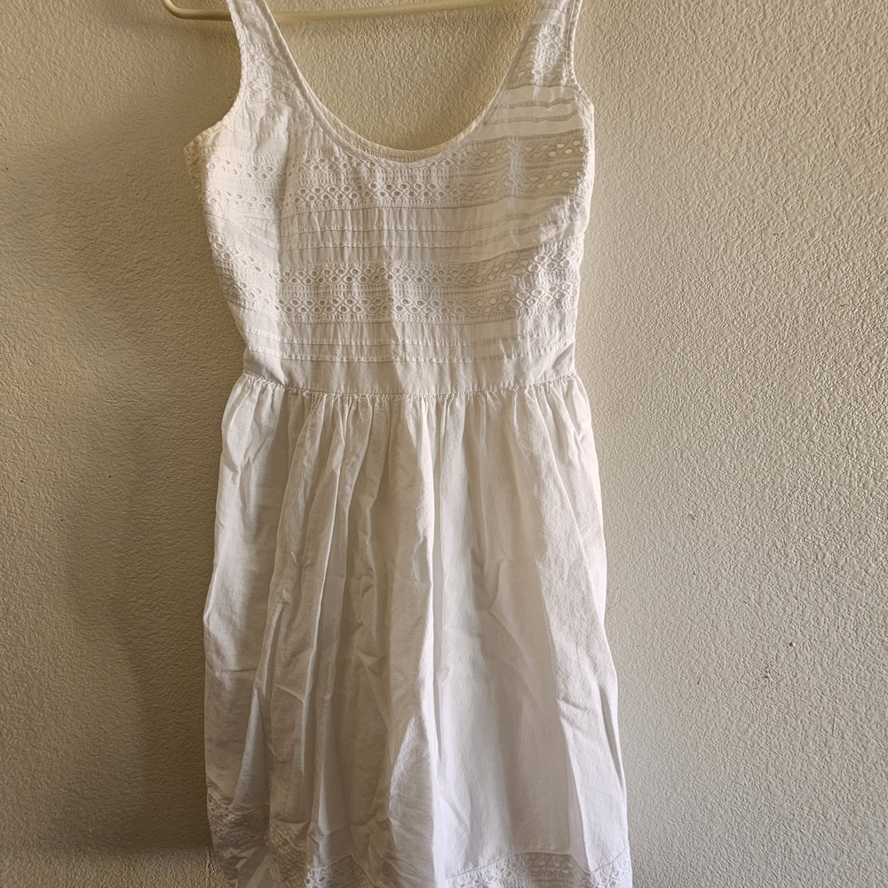 Old Navy White Sleeveless Mini Dress